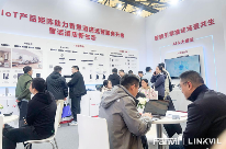 现场直击！方位×科大讯飞全球首发AI翻译话机， 亮相上海酒店展(图4)